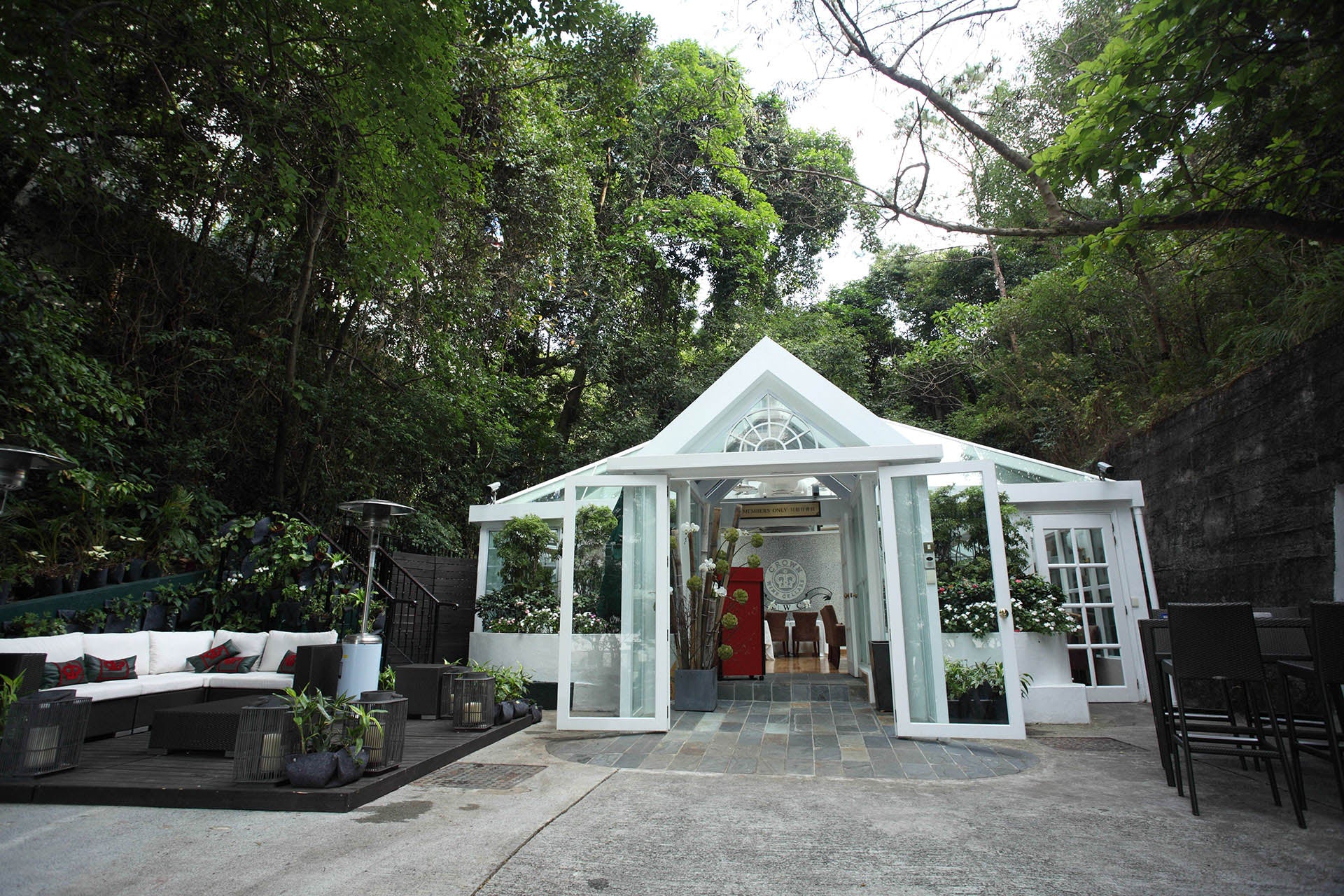 Crown Worldwide Hong Kong